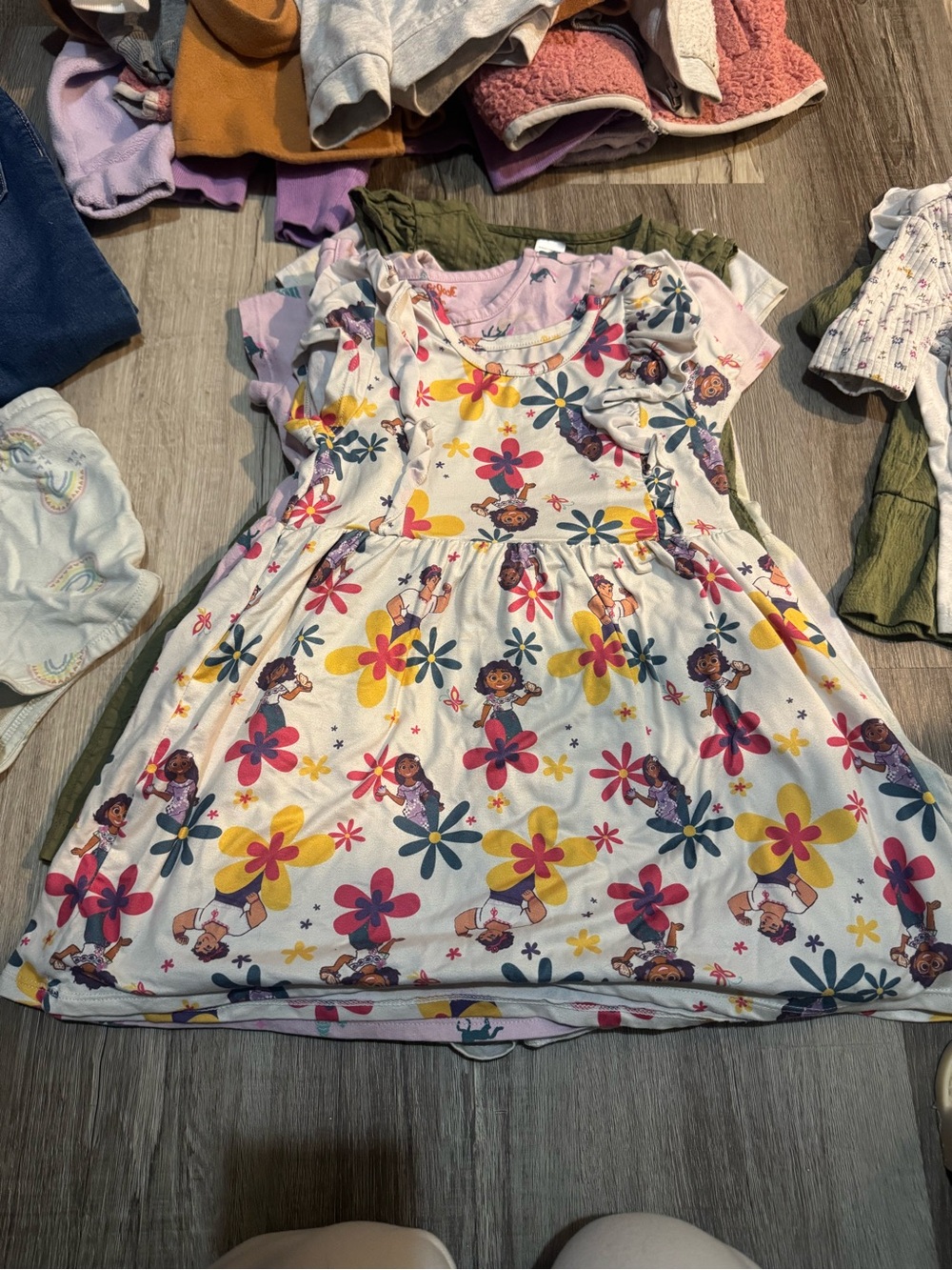 Little girls clothes and shoes bundle